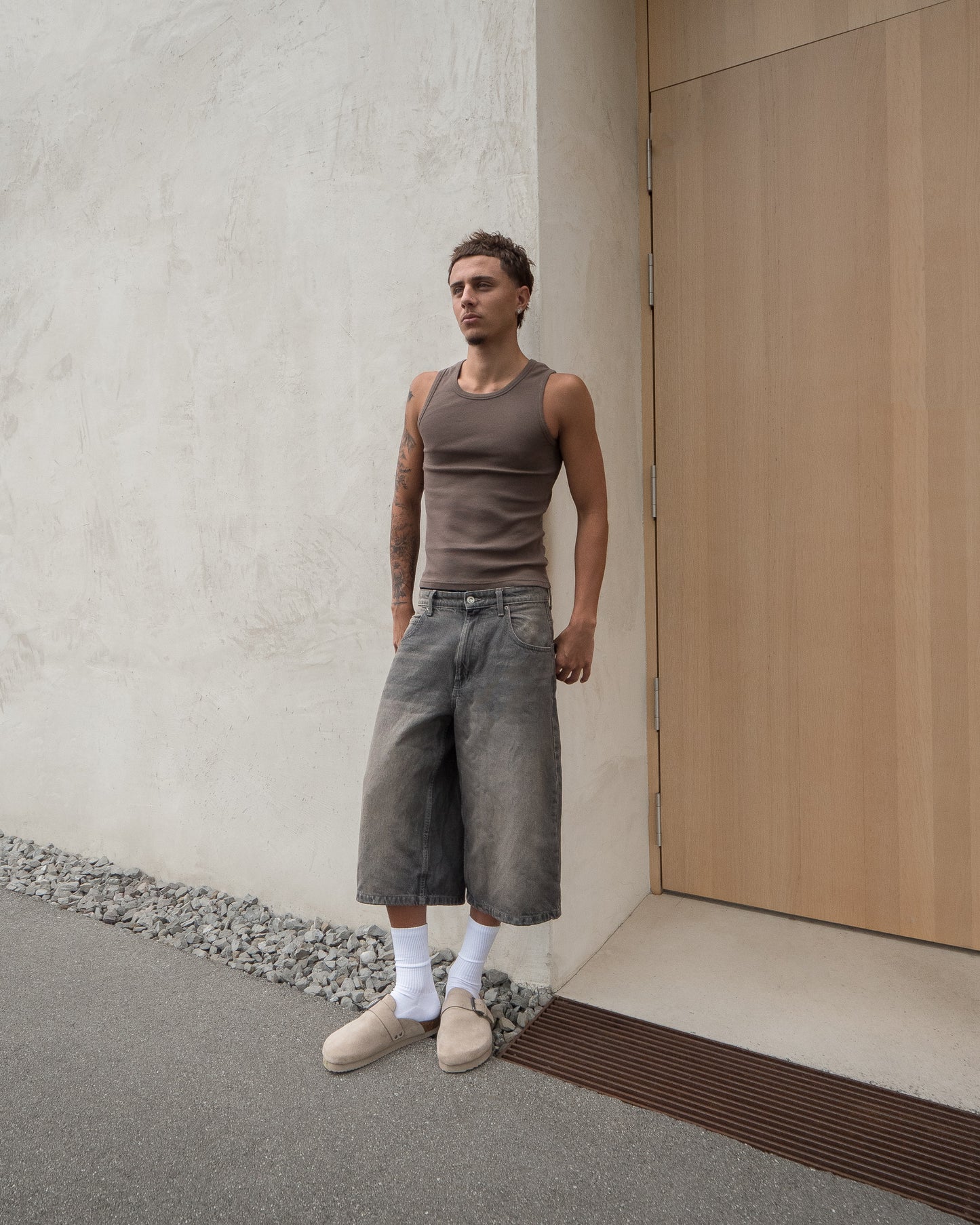 SURROUND SYSTEMS | Tanktop