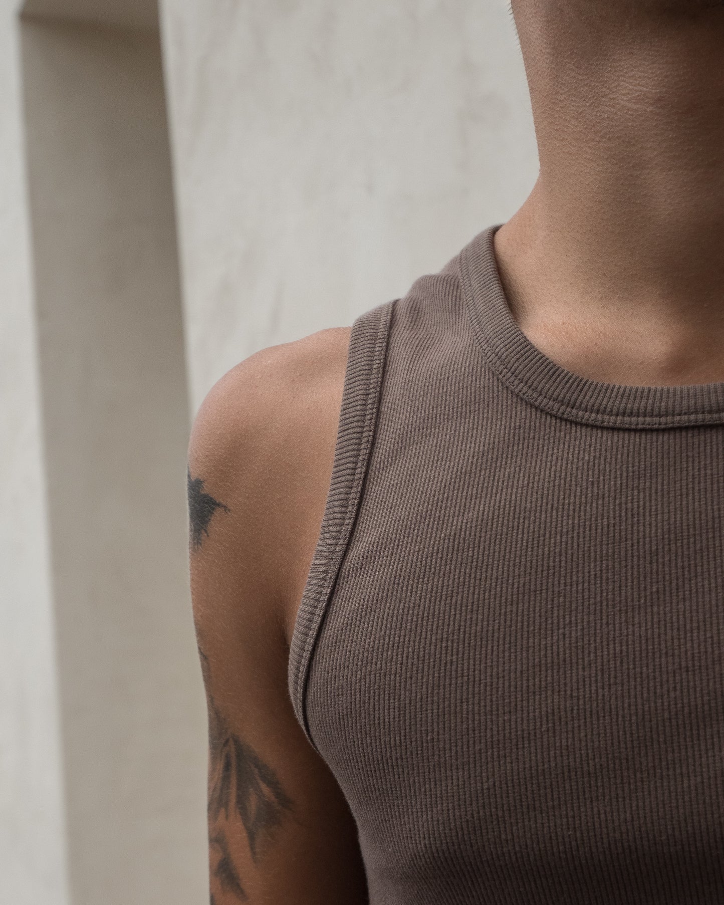 SURROUND SYSTEMS | Tanktop