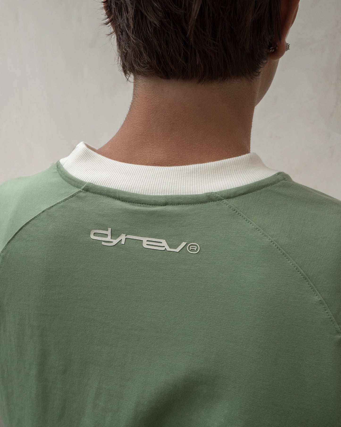 SURROUND SYSTEMS | T-Shirt